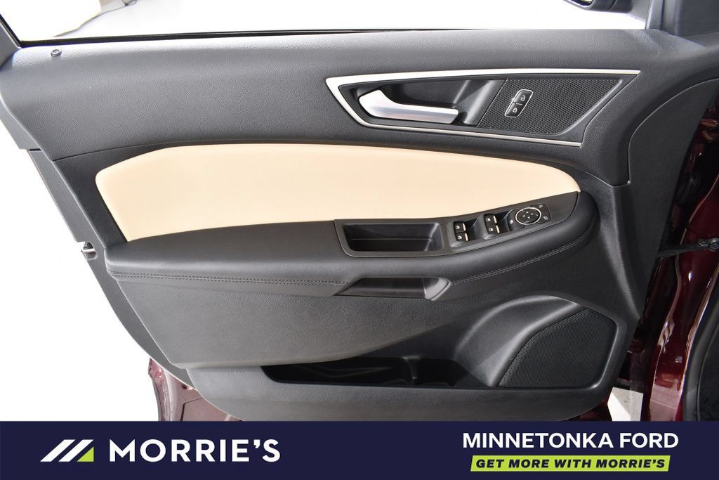 Used 2023 Ford Edge SEL AWD/4WD image 25