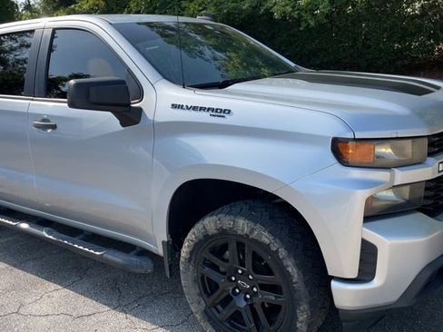 Used 2021 Chevrolet Silverado 1500 Custom w/ Rally Edition AWD/4WD image 4