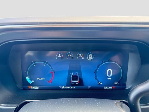 Used 2023 Ford F250 Platinum w/ FX4 Off-Road Package AWD/4WD image 20