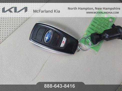 Used 2022 Subaru Ascent Limited w/ Technology Package image 31