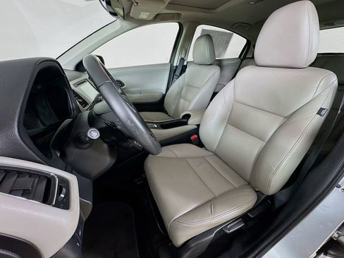 Used 2017 Honda HR-V EX-L image 12