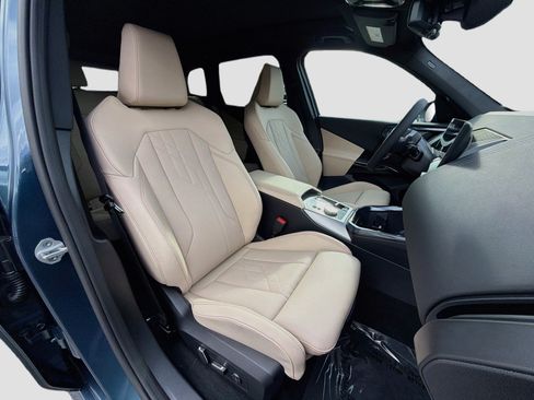 New 2026 BMW X3 xDrive30i w/ Premium Package AWD/4WD image 15