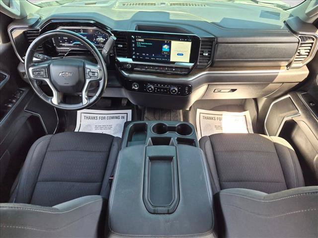 Used 2024 Chevrolet Silverado 1500 RST AWD/4WD image 16