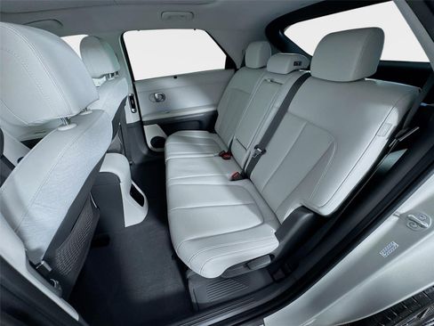 Certified 2024 Hyundai Ioniq 5 Limited RWD image 23