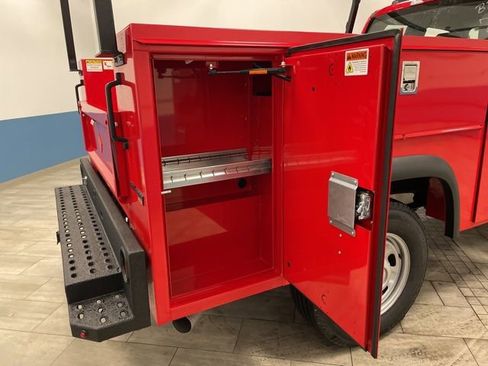 New 2024 Ford F250 XL image 5