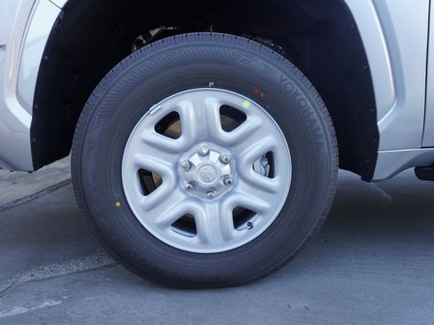 New 2026 Toyota Tundra SR image 19