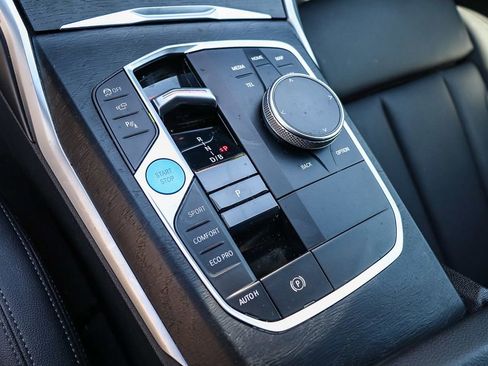 Used 2023 BMW i4 eDrive40 w/ Premium Package image 19