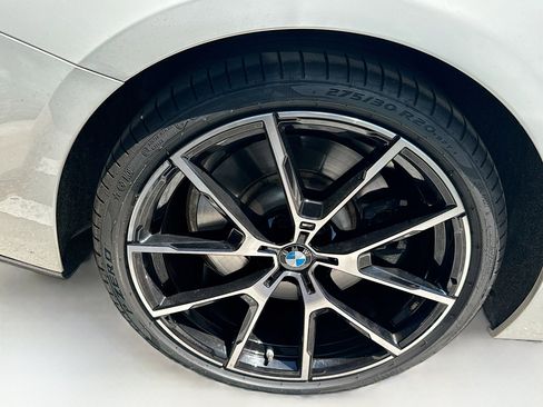 Used 2023 BMW 840i Convertible image 10