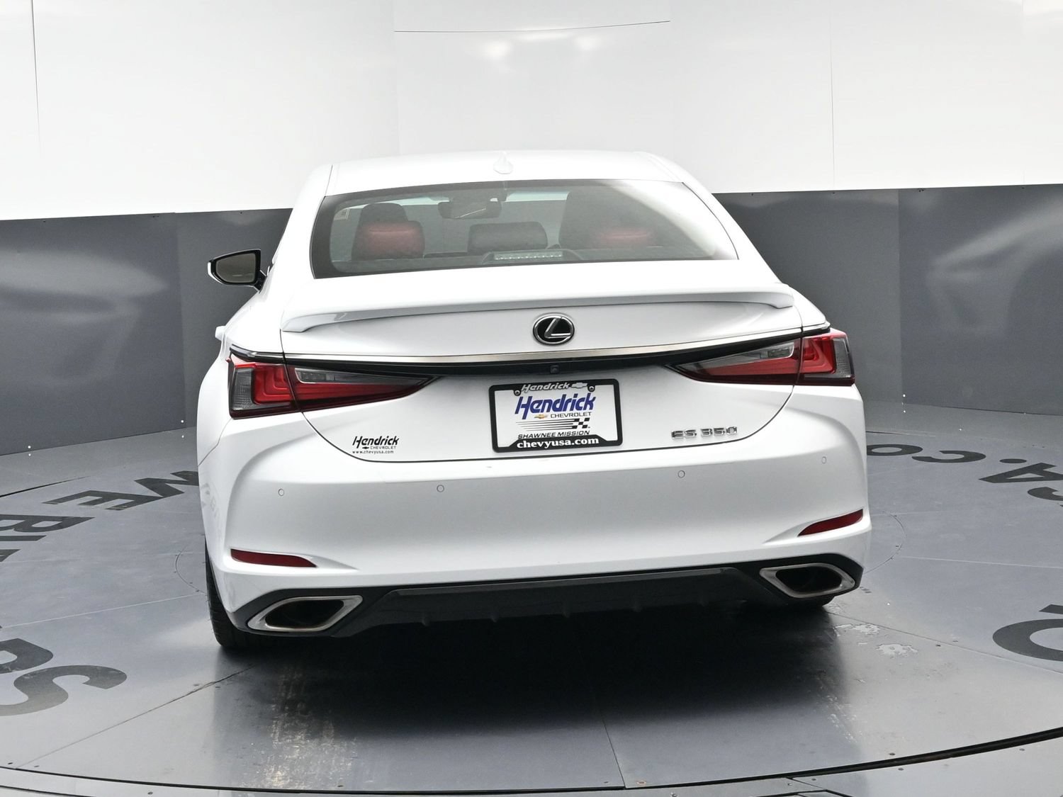 Used 2023 Lexus ES 350 F Sport w/ Accessory Package (Z2) FWD image 8