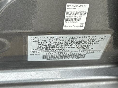 Used 2024 Nissan Versa S FWD image 32
