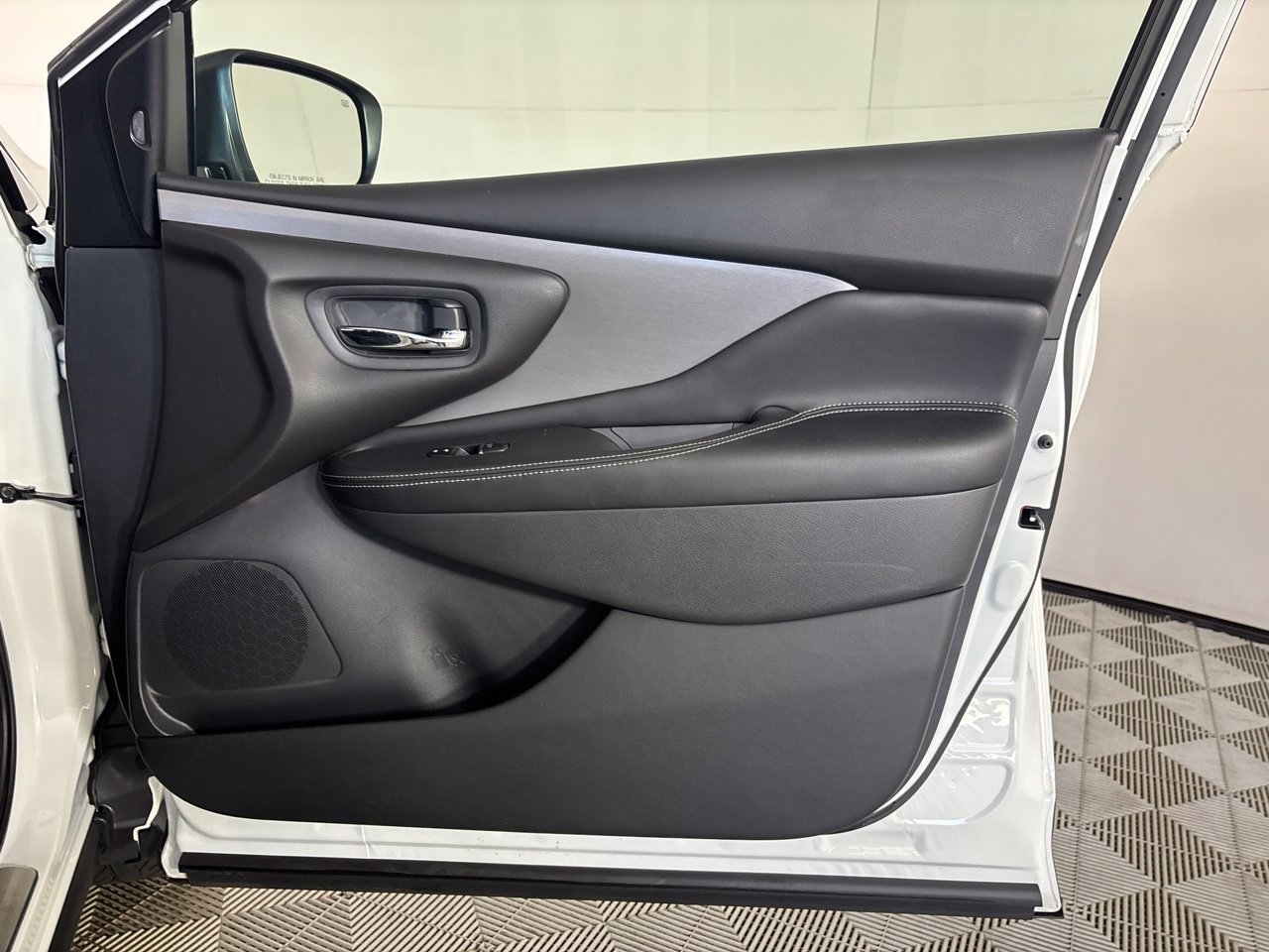 Used 2024 Nissan Murano SL FWD image 34