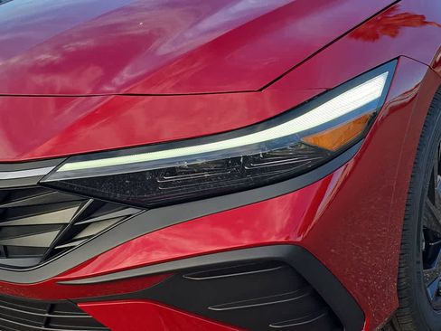 New 2026 Hyundai Elantra Sport FWD image 11