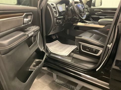 Used 2022 RAM 1500 Laramie AWD/4WD image 4