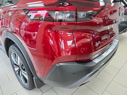 Used 2023 Nissan Rogue SL w/ SL Premium Package AWD/4WD image 15