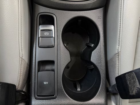 Used 2016 Audi Q3 2.0T Premium Plus image 23