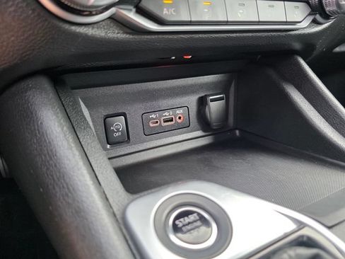 Used 2024 Nissan Sentra SV FWD image 26