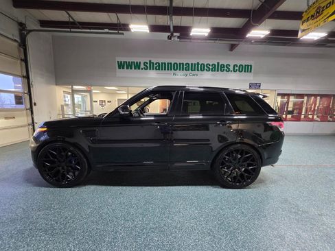 Used 2016 Land Rover Range Rover Sport SVR image 11