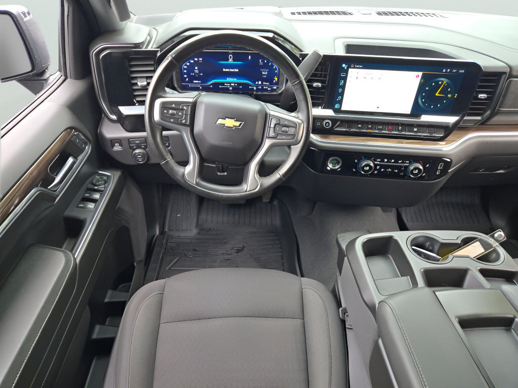 Certified 2024 Chevrolet Silverado 1500 LT AWD/4WD image 24