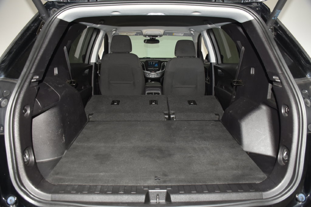 Used 2018 Chevrolet Equinox LT AWD/4WD image 34