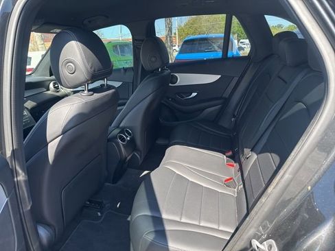 Used 2022 Mercedes-Benz GLC 300 w/ Premium Package Lite image 21