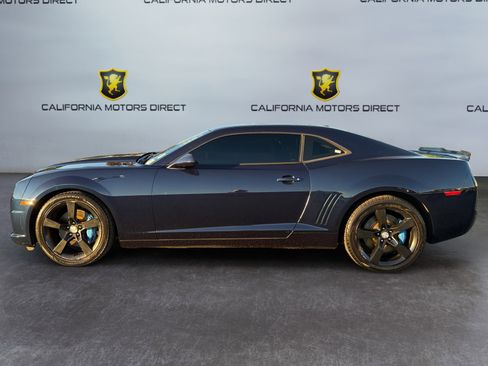 Used 2011 Chevrolet Camaro SS w/ RS Package image 2