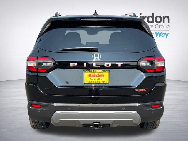 Certified 2026 Honda Pilot TrailSport image 6