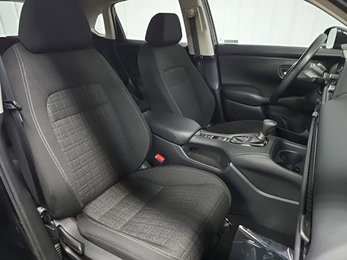 Used 2023 Honda HR-V LX image 14