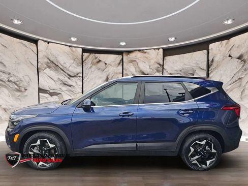 Used 2024 Kia Seltos EX AWD/4WD image 4