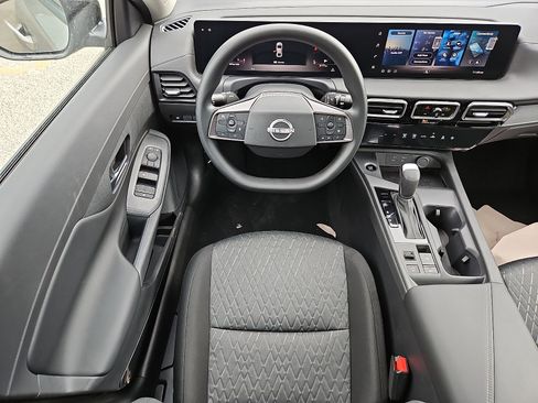 New 2026 Nissan Sentra SV FWD image 9