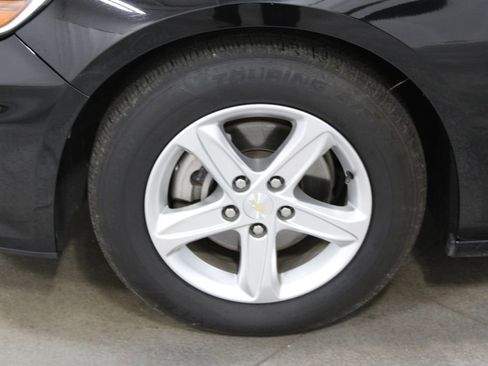 Used 2023 Chevrolet Malibu LT image 44