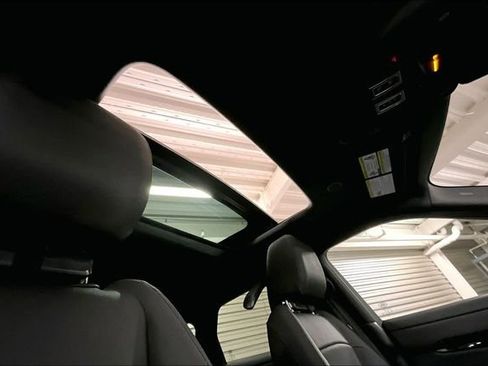 Certified 2025 Land Rover Range Rover Evoque S AWD/4WD image 30