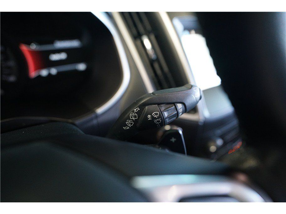 Used 2016 Ford Edge SEL w/ Equipment Group 201A FWD image 23