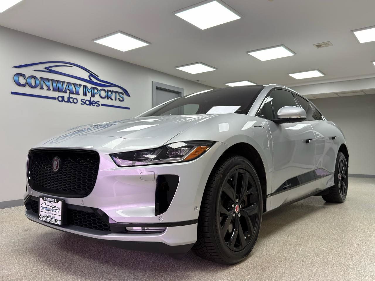 Used 2020 Jaguar I-PACE SE AWD/4WD image 1