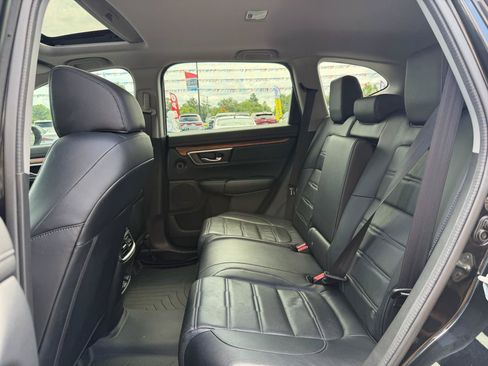 Used 2018 Honda CR-V Touring image 18