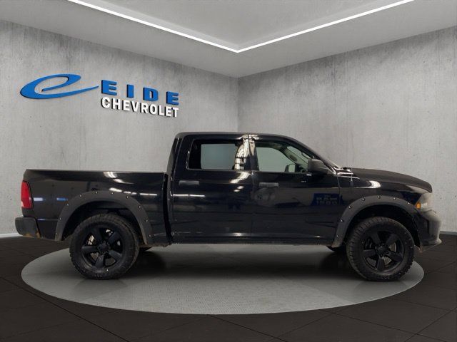 Used 2017 RAM 1500 Express w/ Black Ram 1500 Express Group AWD/4WD image 14