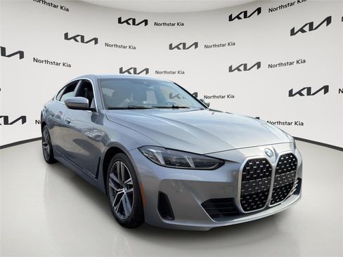 Used 2025 BMW 430i xDrive w/ Premium Package image 3