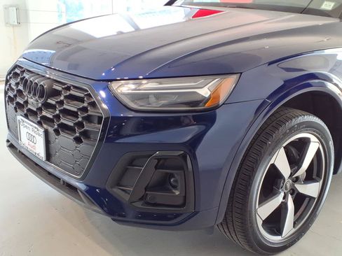 Used 2023 Audi Q5 2.0T Premium Plus w/ Premium Plus Package AWD/4WD image 7