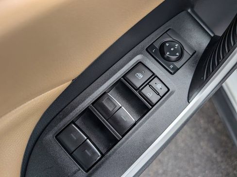 Used 2023 Toyota RAV4 XLE w/ Convenience Package image 16