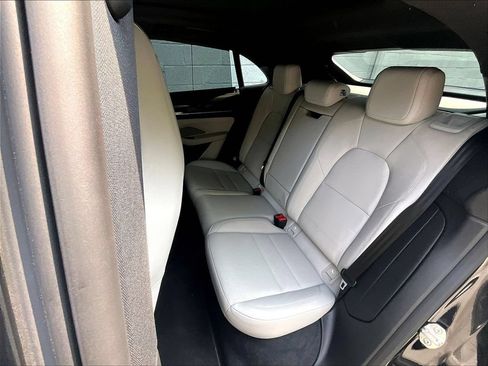 Certified 2025 Porsche Macan 4 Electric AWD/4WD image 22
