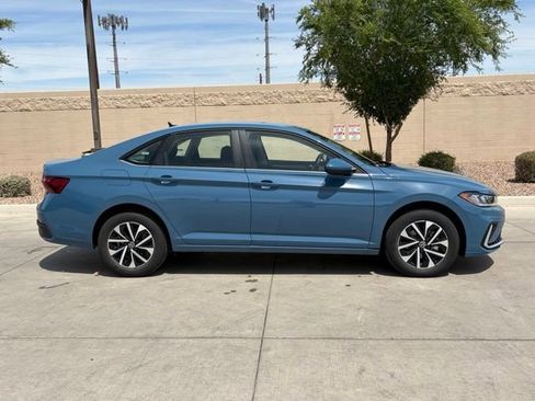 Used 2025 Volkswagen Jetta S FWD image 3