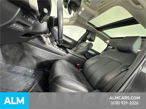 Used 2024 MAZDA CX-90 Plug-In Hybrid w/ Premium Pkg image 39