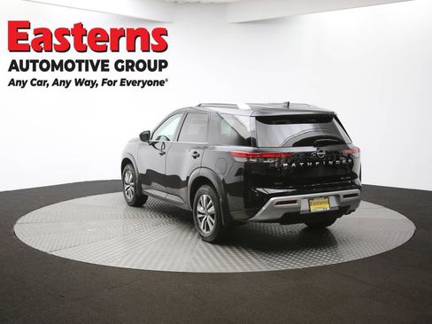 Used 2022 Nissan Pathfinder SL image 67
