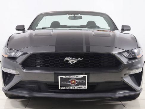 Used 2020 Ford Mustang Convertible RWD image 56