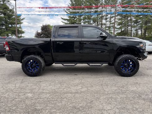 Used 2020 RAM 1500 Big Horn AWD/4WD image 4