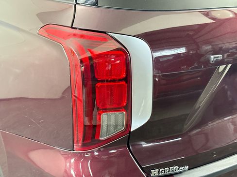 Used 2023 Hyundai Palisade SEL image 36