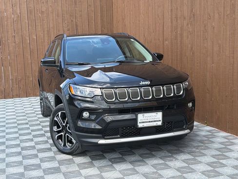 Used 2022 Jeep Compass Limited AWD/4WD image 10