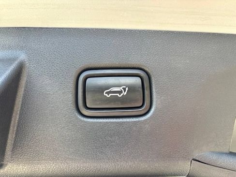 Used 2024 Hyundai Tucson Limited AWD/4WD image 12