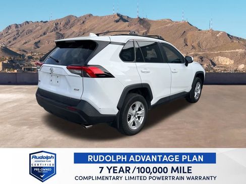 Used 2021 Toyota RAV4 XLE w/ Convenience Package image 6