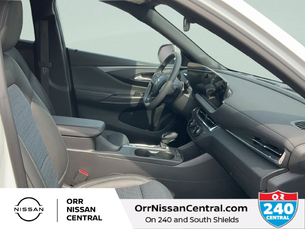 Used 2026 Buick Envista Preferred FWD image 11