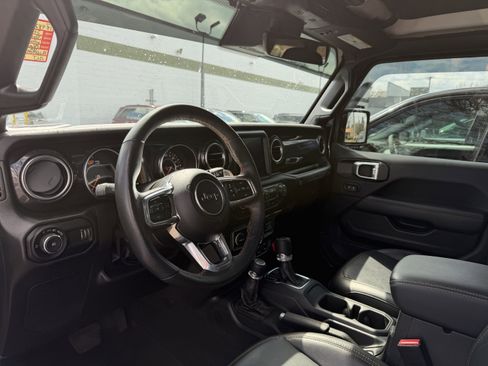 Used 2023 Jeep Wrangler Unlimited Rubicon 392 w/ Trailer Tow Package image 9